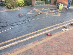 Best Asphalt Driveway Installation  in Lewistown, IL